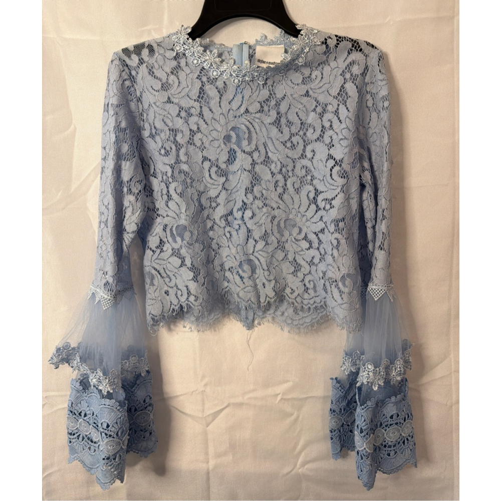 Romantic Lace Bell-Sleeve Crop Top Y2K Boho Feminine Flair Festival Blue Small